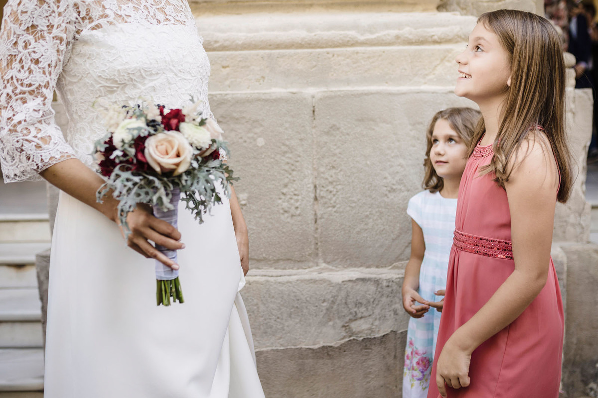 JUAN LUIS MORILLA. BODA EN SEVILLA. WEDDING IN SEVILLE. AYUNTAMIENTO DE SEVILLA. RIO GRANDE EN CALLE BETIS. TRIANA.