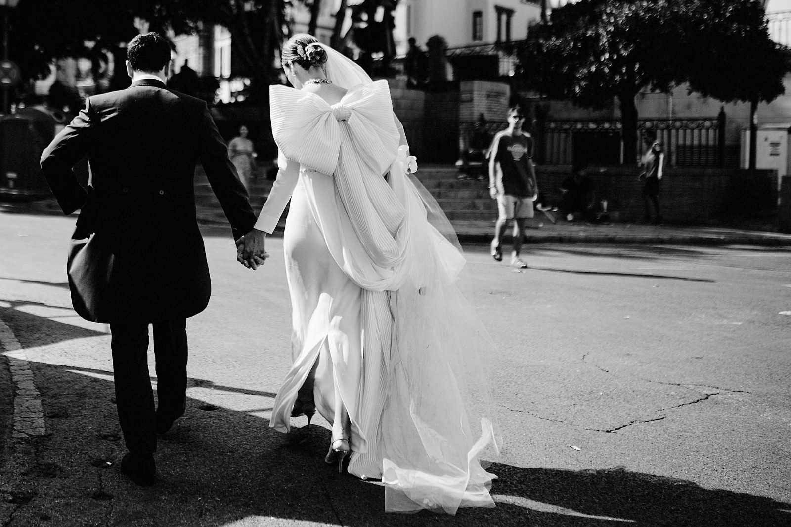 Fotografia de boda en Sevilla. Iglesia de La Caridad. Abades Triana. Juan Luis Morilla. Wedding photography in Seville.